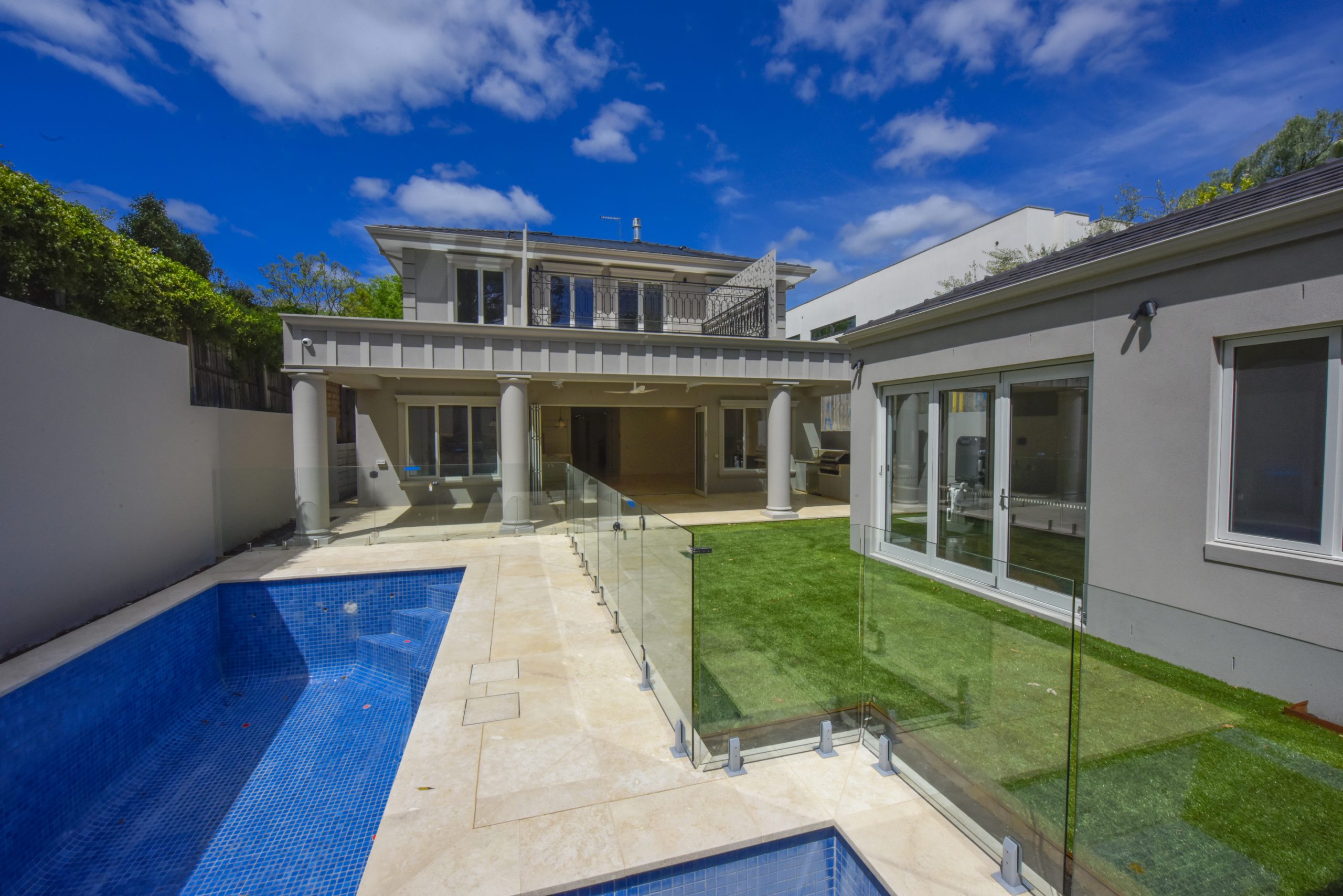 affordable custom home builders
